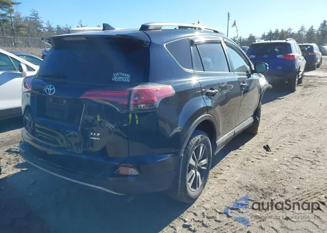 2017 Toyota Rav4 Xle из США, поврежденный, VIN 2T3RFREV1HW561099